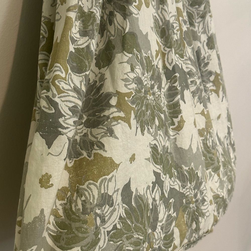 Old Navy Green and White Sleeveless Sundress - Picture 5 of 9